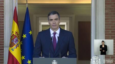 Pedro Sánchez confirmó que continuará como presidente del Gobierno Español. EFE
