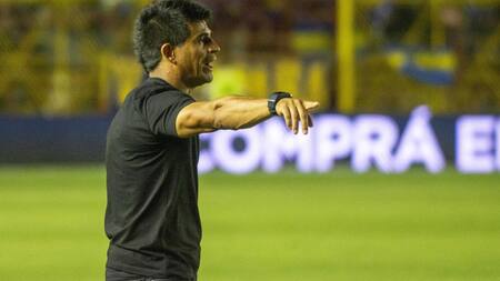 Hugo Ibarra; Boca vs. Olimpo. Foto: Télam.