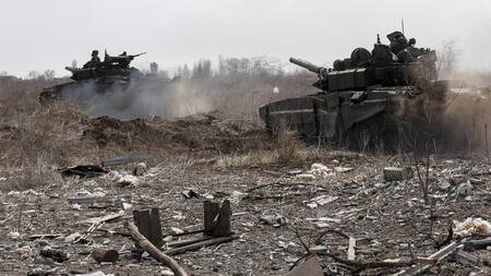 Conflicto entre Rusia y Ucrania, tanques de guerra, Reuters