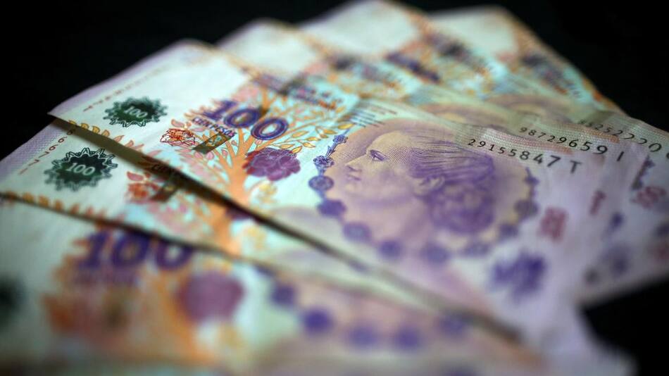 Billetes, pesos argentinos, dinero, NA