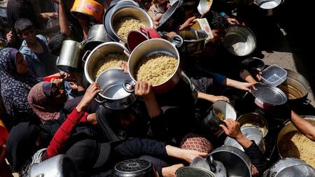 La crítica situación que se vive en la Franja de Gaza. Foto: Reuters/Hatem Khaled.