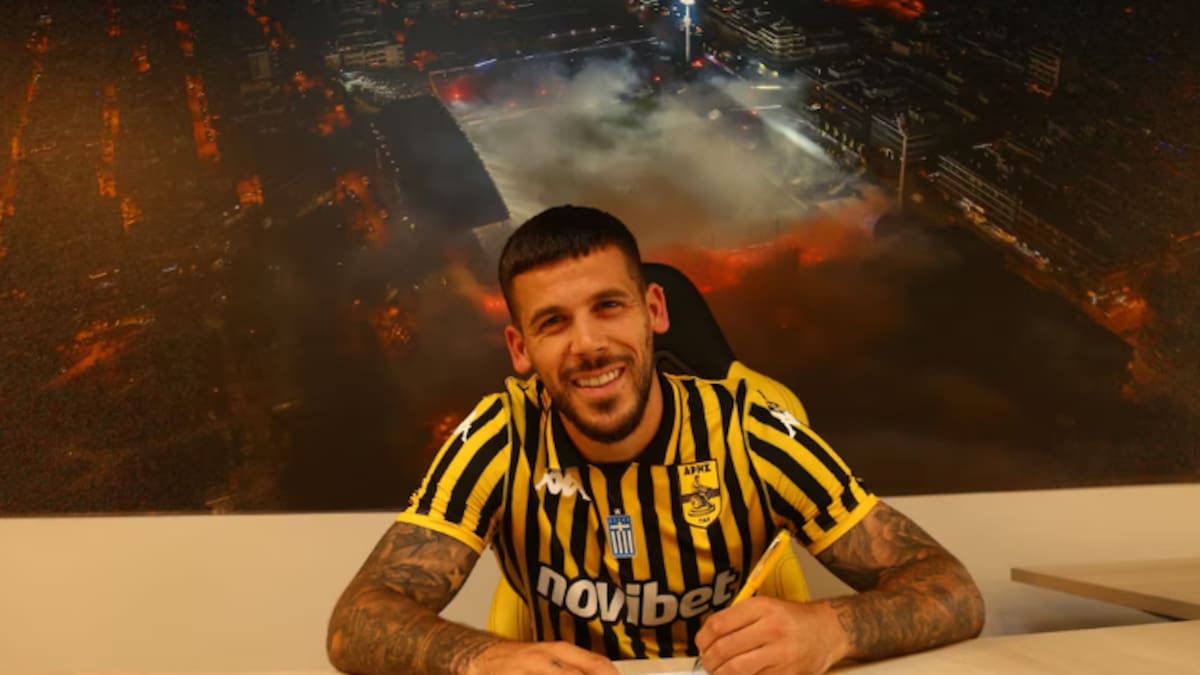 Presentación de Carles Pérez en el Aris Salónica