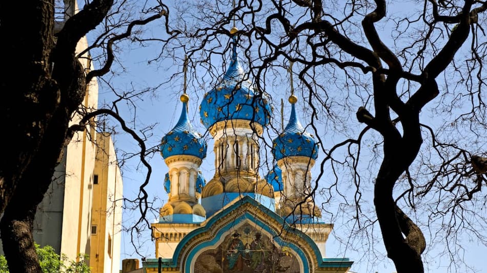 La Iglesia Ortodoxa Rusa fue diseñada gracias al aporte del Zar Alejandro III