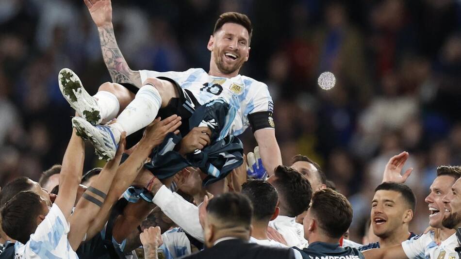 Lionel Messi y la Selección argentina tras la Finalissima. Foto: EFE.