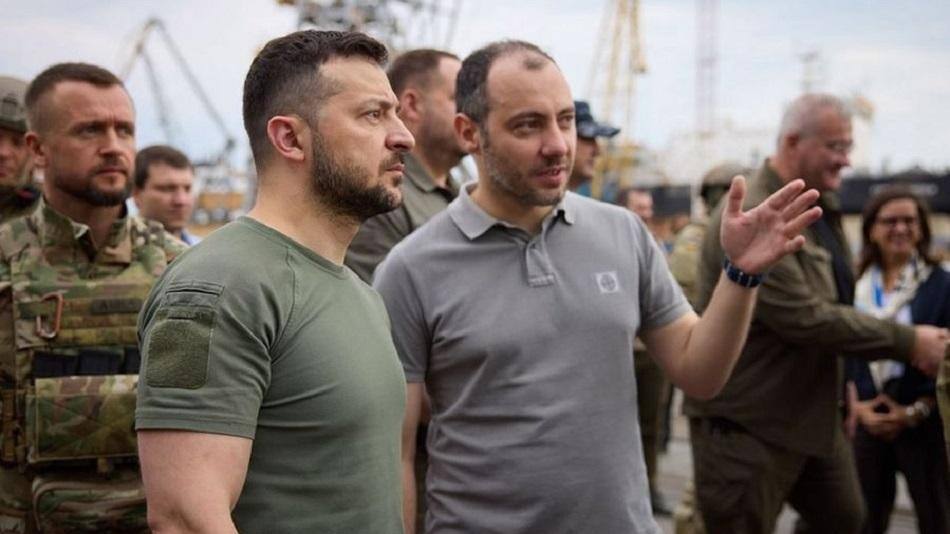 El presidente ucraniano, Volodímir Zelenski, en el puerto de Odesa. EFE