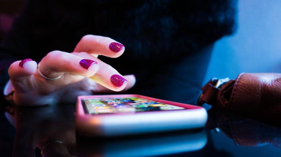 Celulares, redes sociales, aplicaciones, tecnología. Unsplash