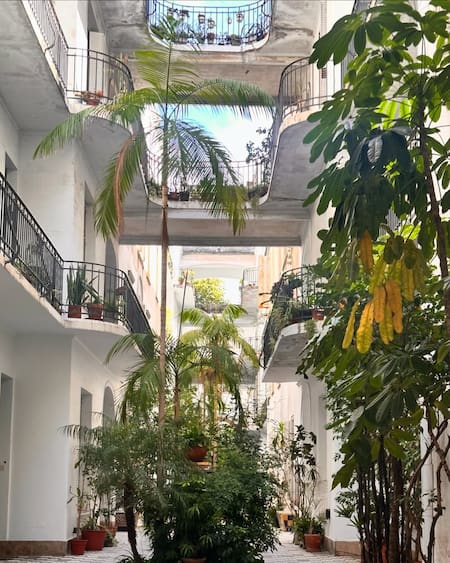 Pasaje General Paz, Colegiales. Foto Instagram @somos.colegiales