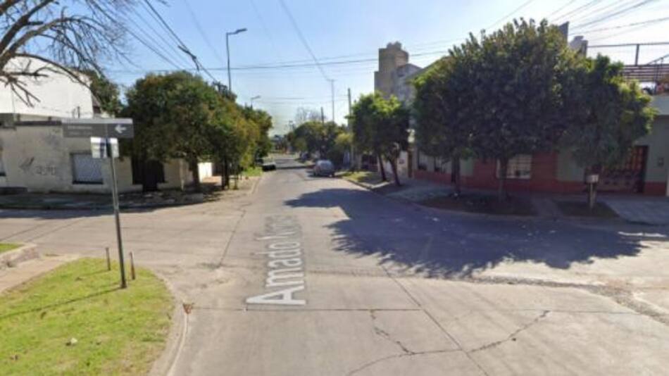 Vivienda en Haedo donde los padres del menor murieron electrocutados, NA