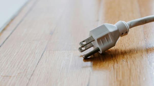 Si te vas a duchar, desenchúfalo: cuál es electrodoméstico que si o si debe estar desconectado durante el baño