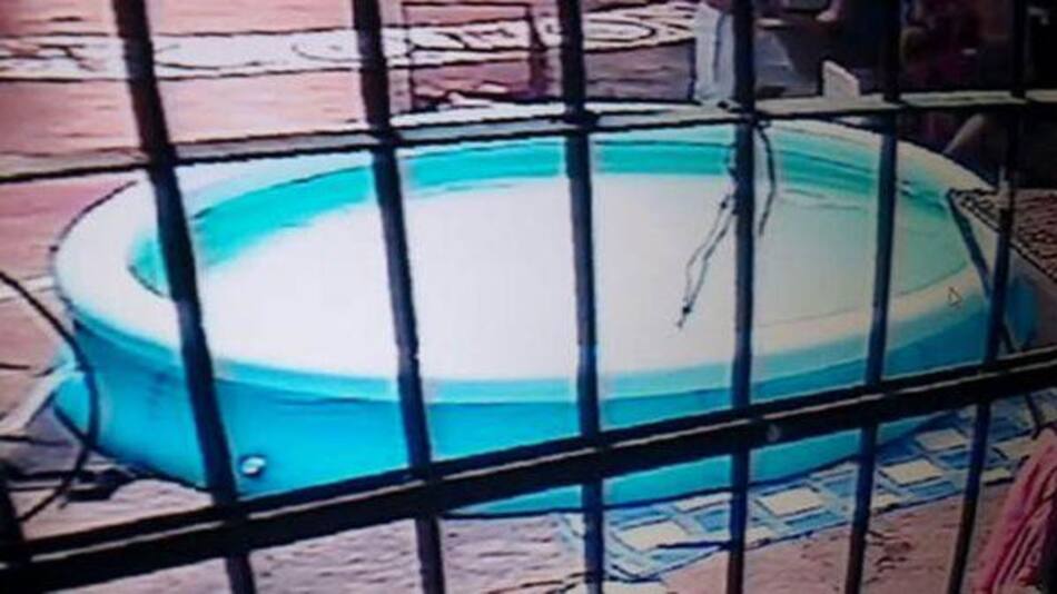 Pileta de lona en cárcel de Coronda - Santa Fe