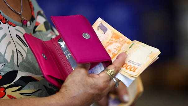 Aguinaldo de diciembre 2025: hasta qué fecha se puede cobrar el Sueldo Anual Complementario