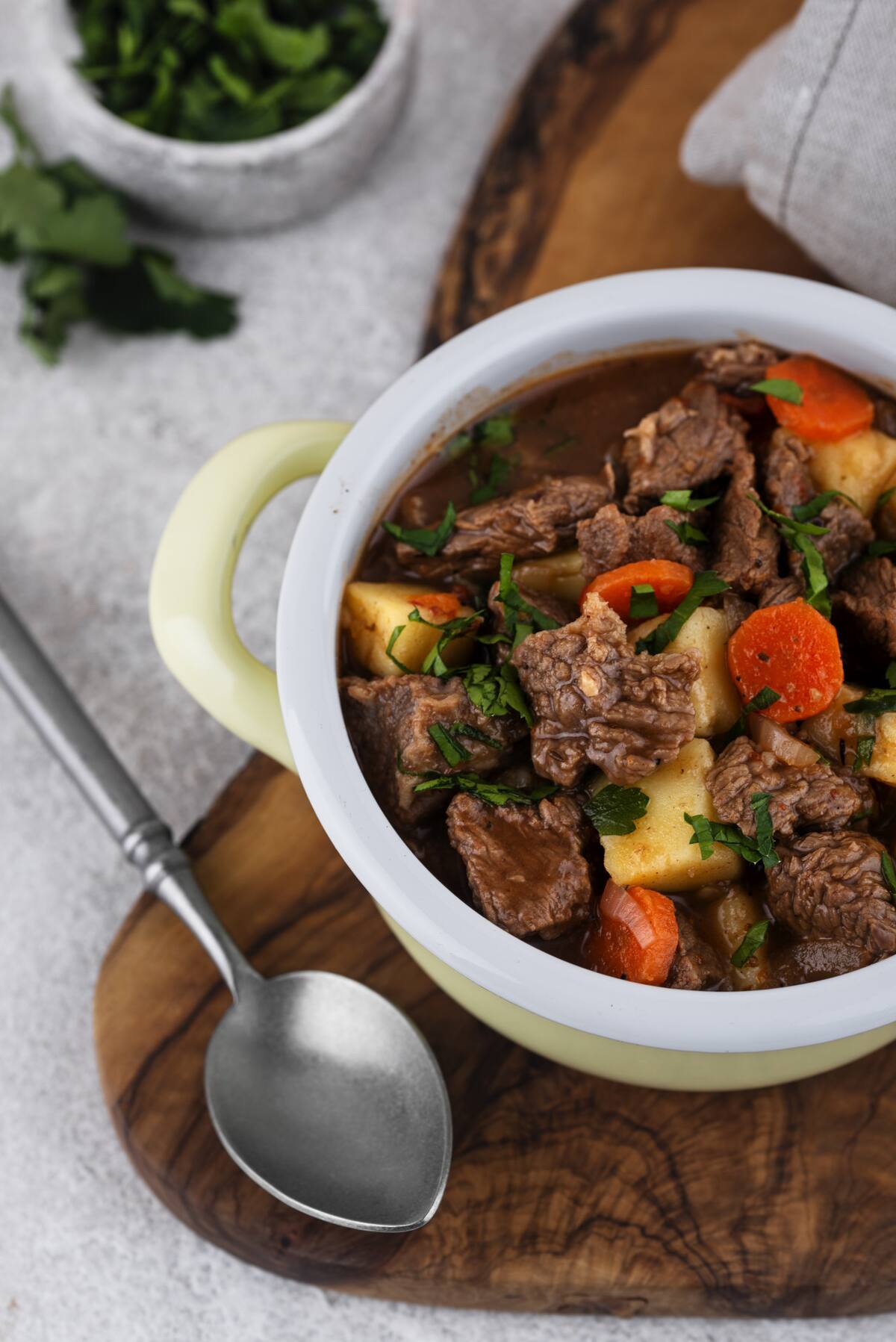 Guiso, comida. Foto: Freepik