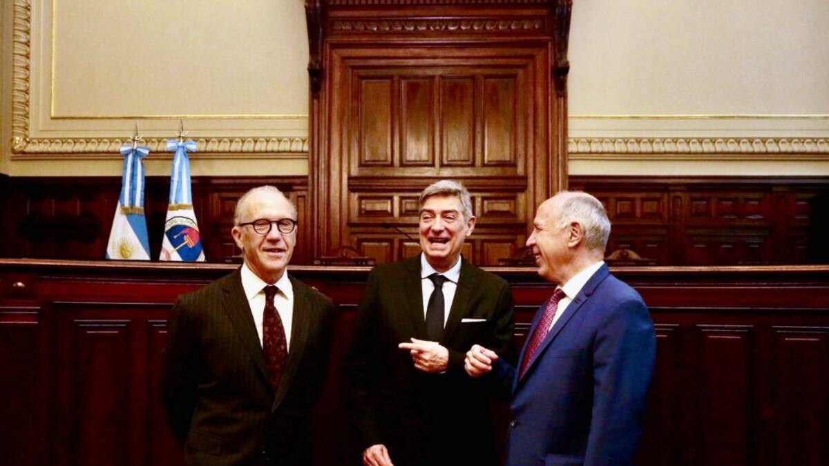 La Corte Suprema funcionó con tres jueces y batió récords de sentencias