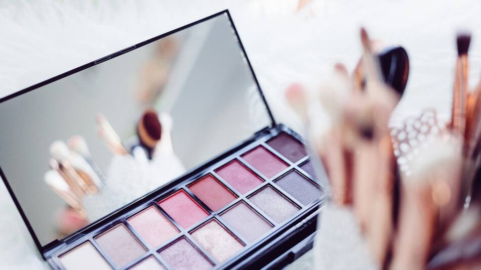 Maquillaje. Foto: Unsplash.