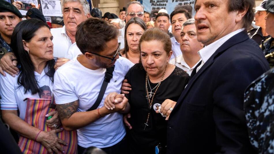 La madre de Fernando Báez Sosa después de la sentencia. Foto: Télam.