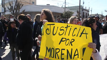 Marcha por la muerte de Morena en Lanús. Foto: NA.