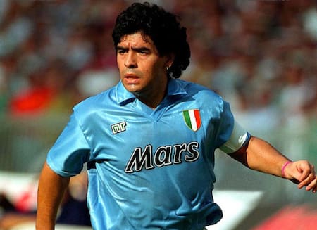 Diego Maradona en Napoli. Foto: X @MaradonaPICS