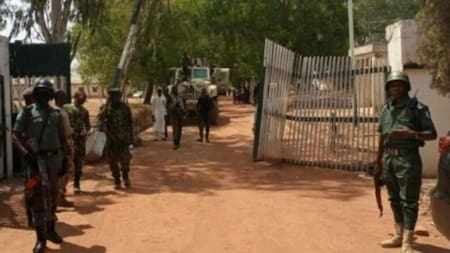 Ataque de hombres armados en noroeste de Nigeria, NA