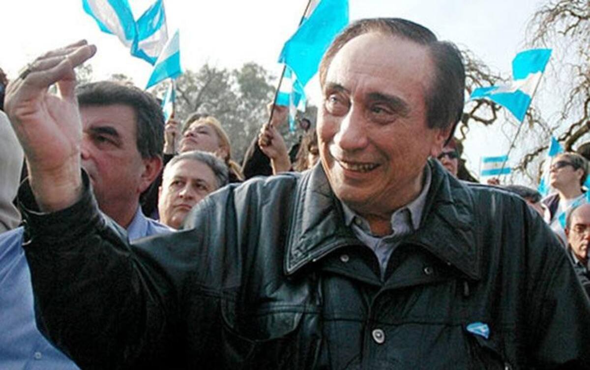 Saúl Ubaldini, político