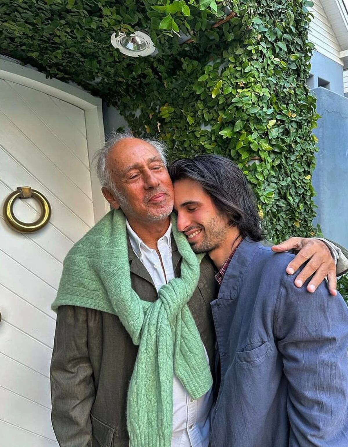 Gustavo Yankelevich y su nieto Franco.