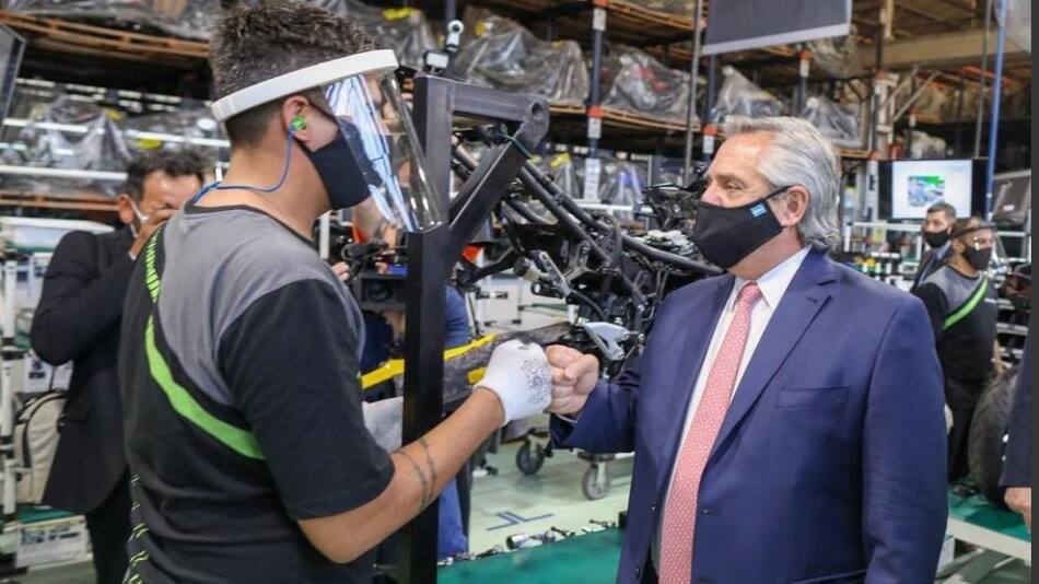 Alberto Fernández con industriales y empresarios