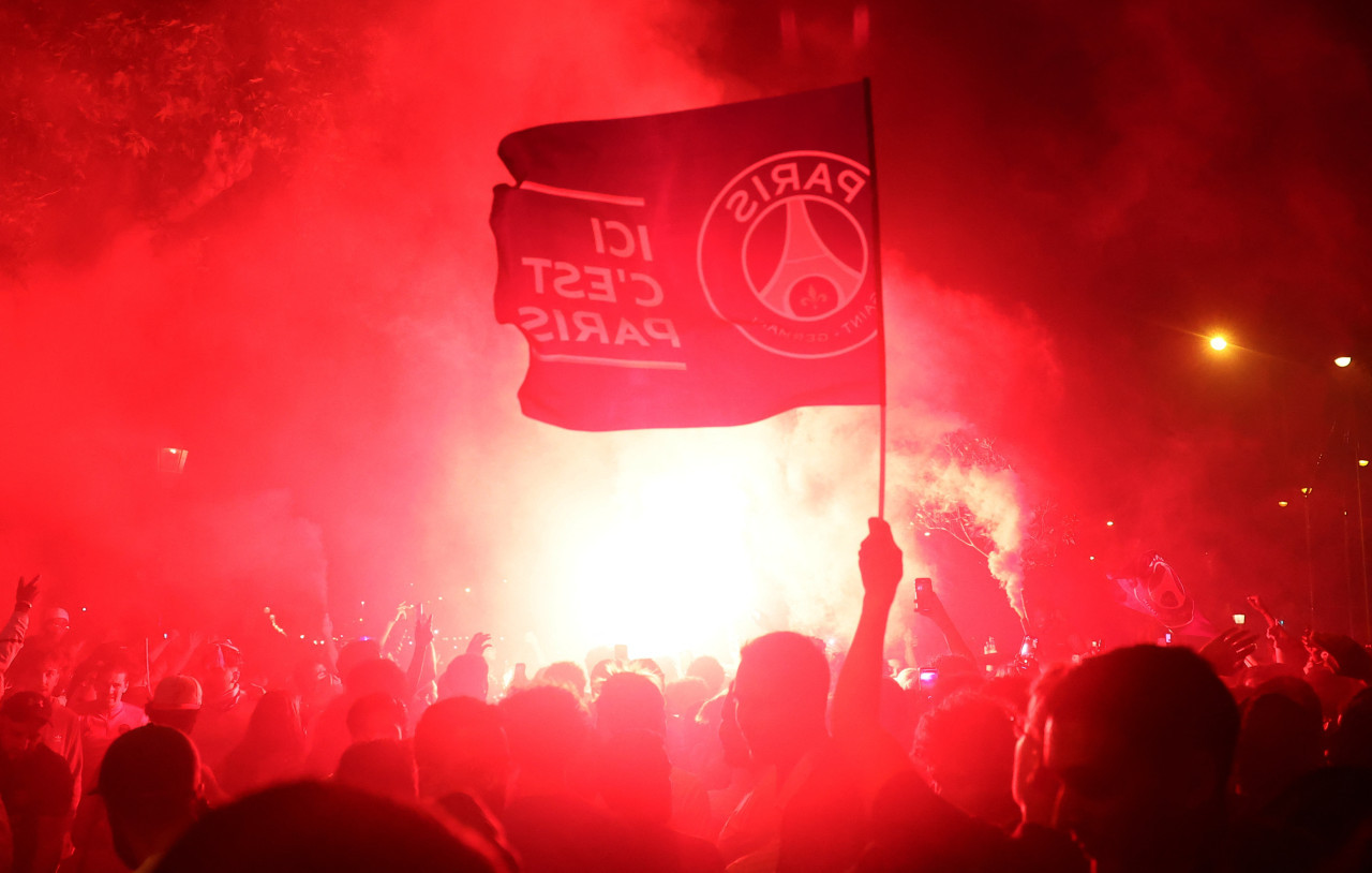 Incidentes en París tras el título de PSG por Champions League. Foto: REUTERS/Abdul Saboor.
