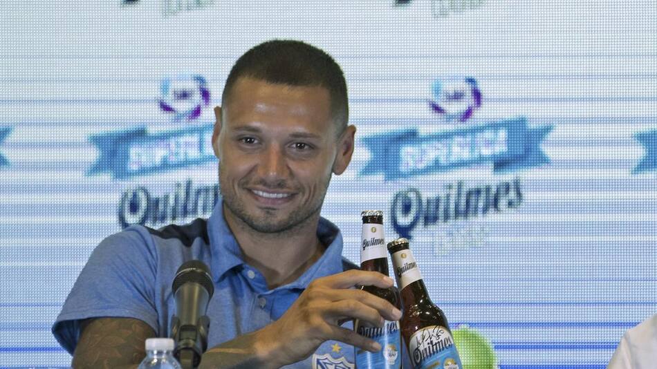 Mauro Zárate en Vélez, NA