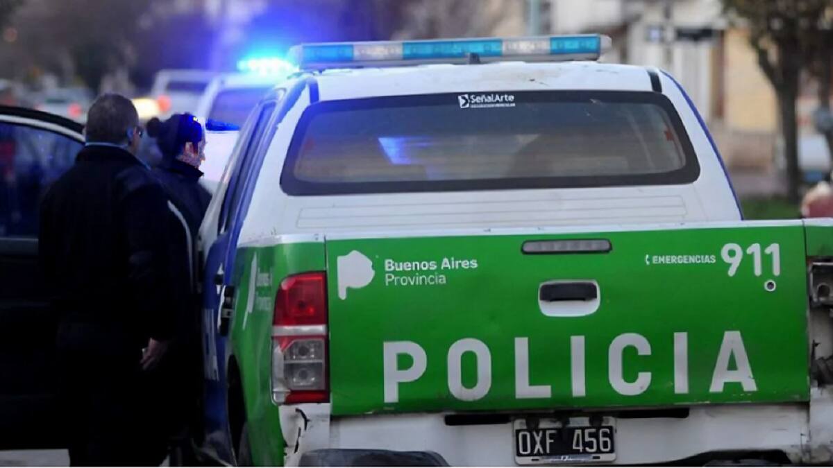 Móvil policial. Foto: NA.