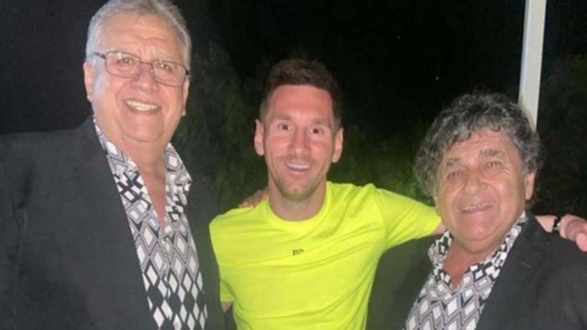 Los Palmeras con Lionel Messi, foto NA