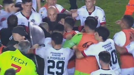 Barracas vs Patronato, escándalo al final del partido. Foto: captura video.