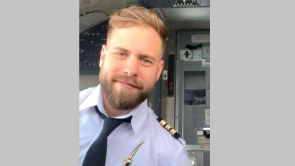Murió Julián Gustavo Giménez, el piloto de Aerolíneas que fue atropellado por el abogado Santiago Tomás Mazzini en Vicente López. (Foto: Policía)