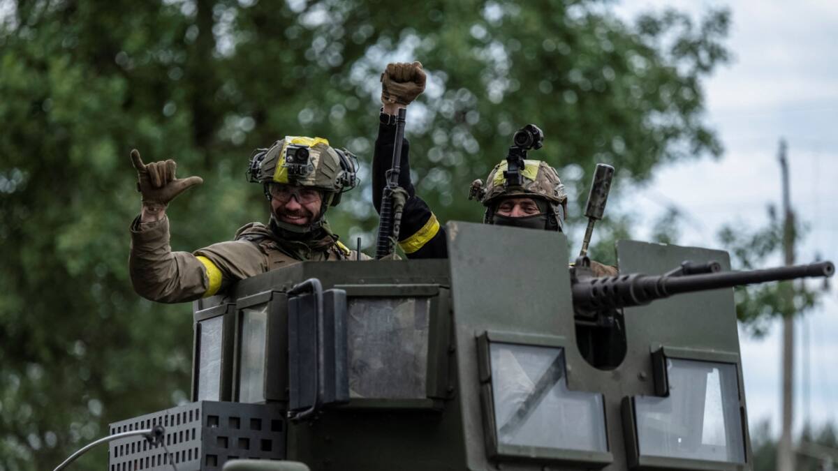 Guerra entre Rusia y Ucrania. Tanquistas ucranianos. Foto: NA.