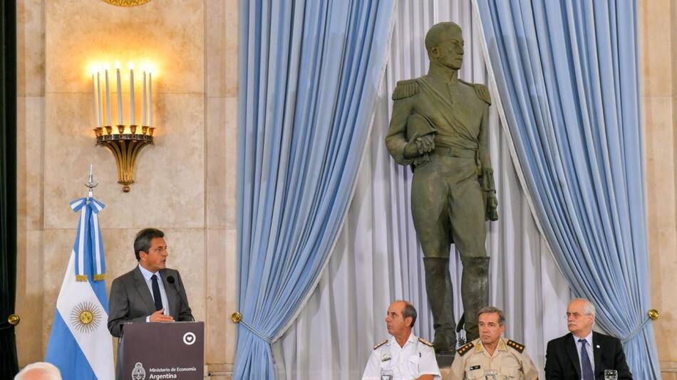 Anunciaron la rejerarquización de las Fuerzas Armadas