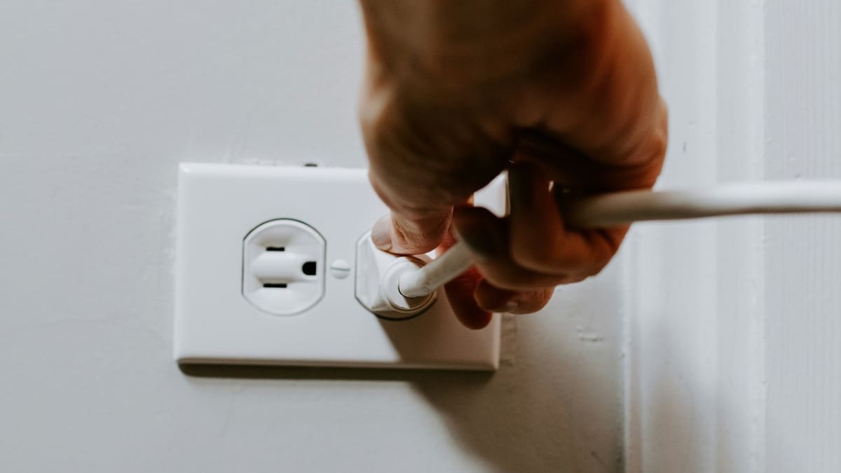 Enchufe; electricidad. Foto: Unsplash.