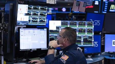 Mercados, bolsa de valores, riesgo país, Wall Street. Foto: EFE/Justin Lane