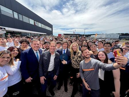 Javier Milei en la inauguración de la fábrica de la empresa de capitales estadounidenses