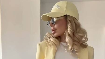 Moda, temporada primavera verano, butter yellow