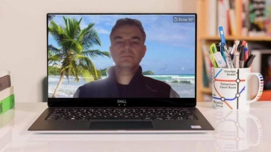Videollamada por zoom con otro fondo