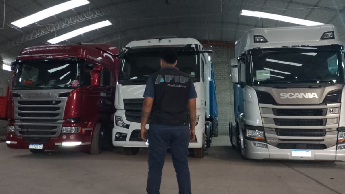 Aduana secuestró bienes valuados en $278 millones en investigación por contrabando de neumáticos