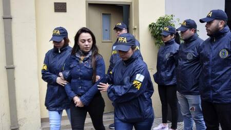 Carolina Pochetti, viuda de Daniel Muñoz, transladada a Comodoro Py, NA