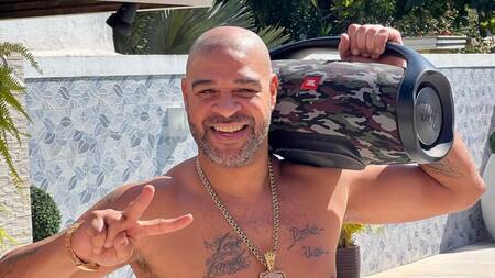 Adriano. Foto: Instagram @adrianoimperador.