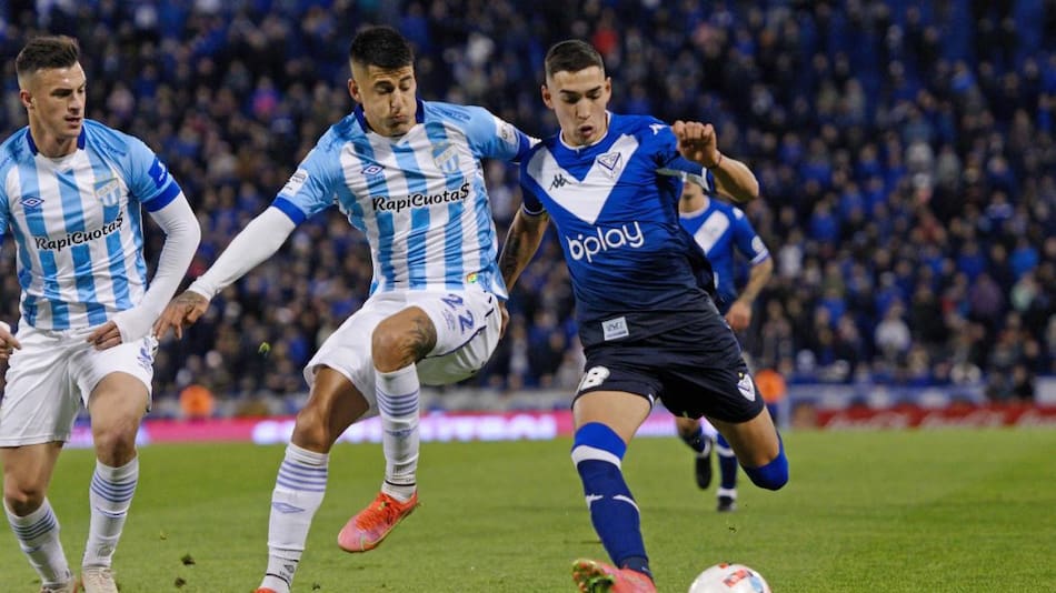 Vélez y Atlético Tucumán por la Liga Profesional de Fútbol. Foto NA