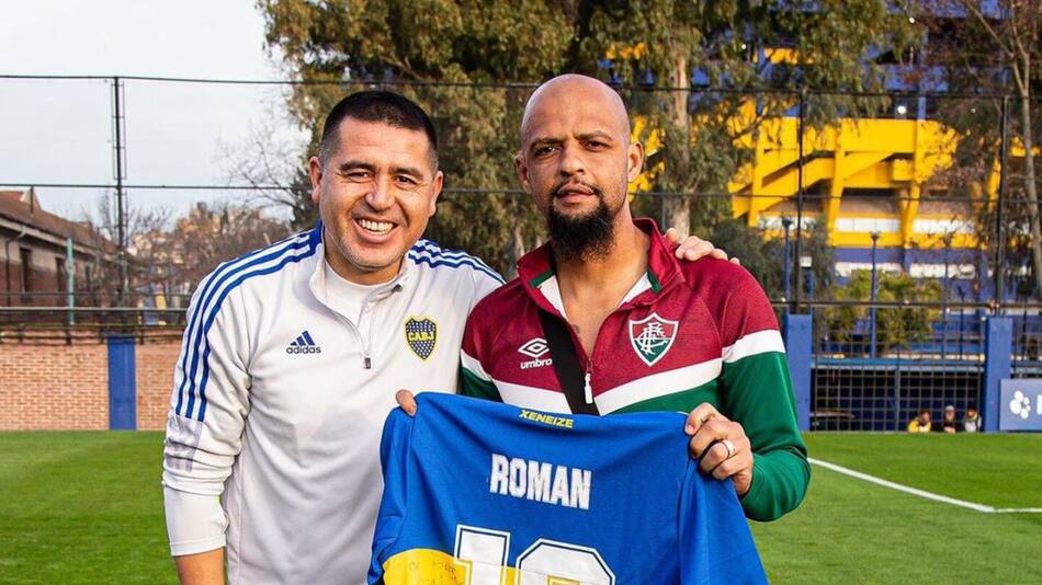La foto con Juan Román Riquelme en Casa Amarilla. Foto: @felipemelo/Instagram