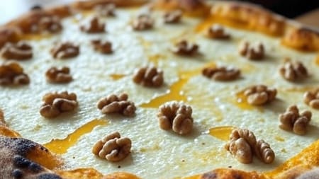 Pizza con calabaza y ricota, una forma diferente de saborear este plato.