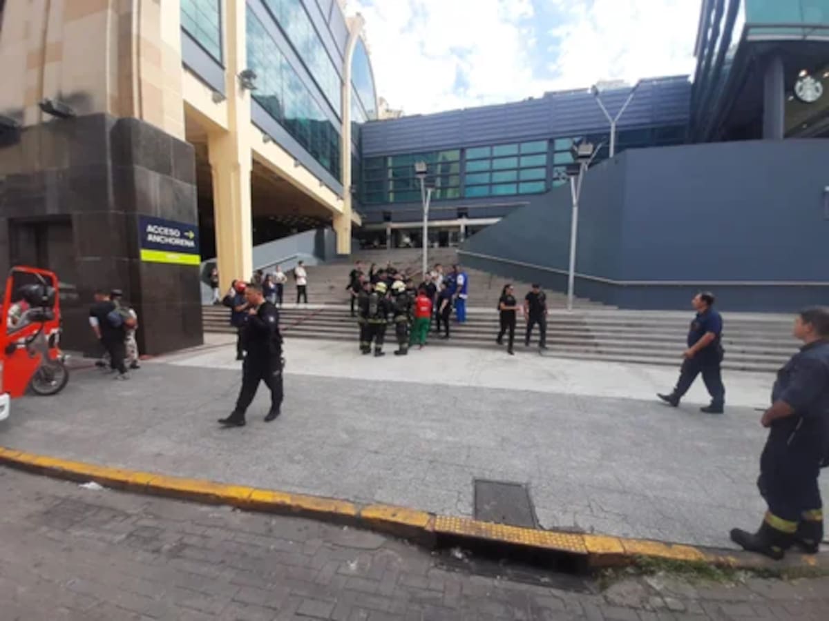 Incendio en el cine del shopping Abasto