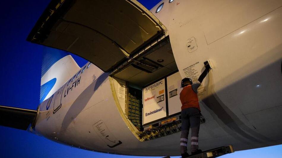 Avión de Aerolíneas Argentina, vacunas por coronavirus, foto Presidencia