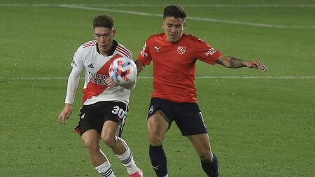 River vs. Independiente, fútbol argentino, NA