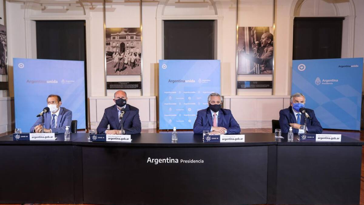 Alberto Fernandez, extensión de la cuarentena, pandemia del coronavirus, Casa Rosada, Omar Perotti (Santa Fe), Gerardo Morales (Jujuy) y Omar Guti?rrez (Neuquen), NA