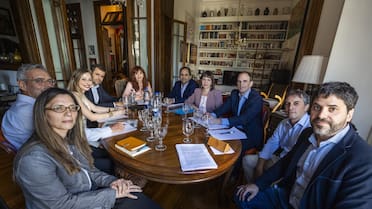 Cristina Kirchner se reunió con un grupo de economistas y consideró que Argentina atraviesa “una crisis de proyecto de país”