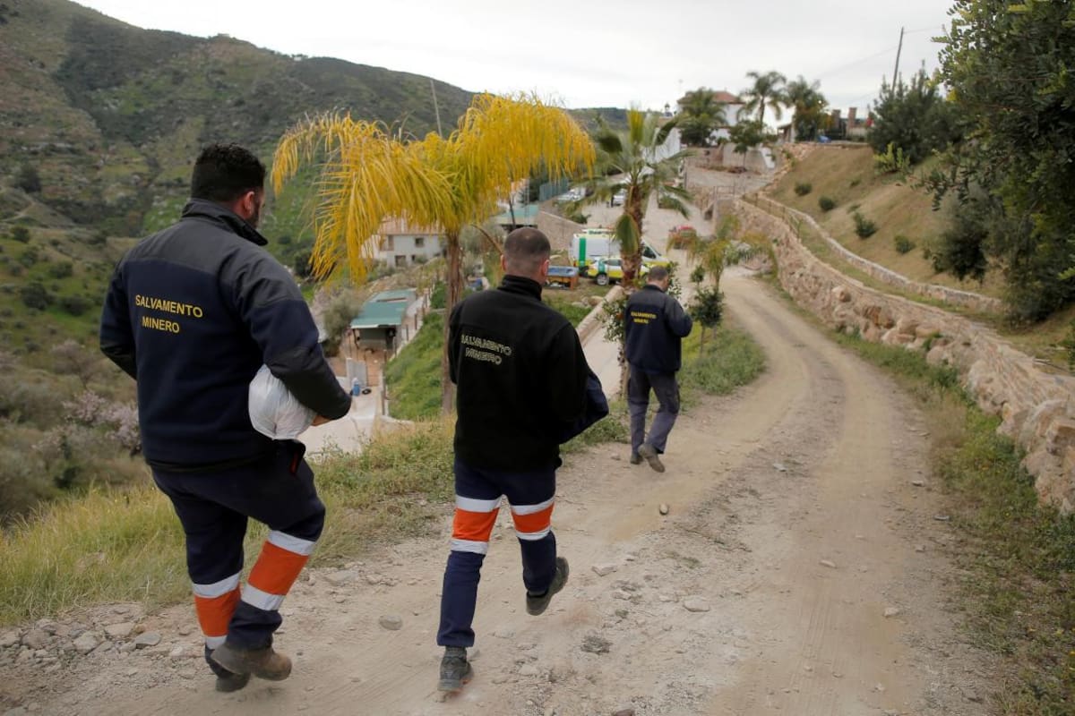 Rescate niño - España foto Reuters